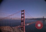 Standbild Golden Gate Bridge San Francisco California USA, 1976, aus Sekunde 48 historischem Filmmaterial Videoclip 65675031130
