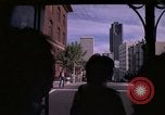 Standbild San Francisco aus eine Straßenbahn San Francisco California USA, 1976, aus Sekunde 15 historischem Filmmaterial Videoclip 65675031131