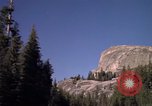Immagine di Yosemite Valley Mariposa California USA, 1976, secondo 38 filmato di repertorio 65675031133