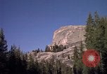 Immagine di Yosemite Valley Mariposa California USA, 1976, secondo 41 filmato di repertorio 65675031133