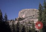 Immagine di Yosemite Valley Mariposa California USA, 1976, secondo 44 filmato di repertorio 65675031133