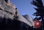 Immagine di Yosemite Valley Mariposa California USA, 1976, secondo 55 filmato di repertorio 65675031133