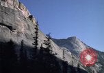 Immagine di Yosemite Valley Mariposa California USA, 1976, secondo 59 filmato di repertorio 65675031133