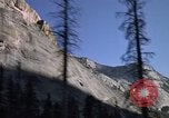 Immagine di Yosemite Valley Mariposa California USA, 1976, secondo 62 filmato di repertorio 65675031133