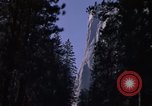 Standbild El Capitan Southeast face Mariposa California USA, 1976, aus Sekunde 6 historischem Filmmaterial Videoclip 65675031134