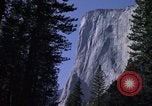 Standbild El Capitan Southeast face Mariposa California USA, 1976, aus Sekunde 30 historischem Filmmaterial Videoclip 65675031134