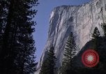 Standbild El Capitan Southeast face Mariposa California USA, 1976, aus Sekunde 35 historischem Filmmaterial Videoclip 65675031134