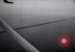 Standbild Chesapeake Bay Bridge-Tunnel Hingabe Virginia Beach United States USA, 1964, aus Sekunde 13 historischem Filmmaterial Videoclip 65675031135