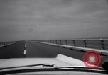 Standbild Chesapeake Bay Bridge-Tunnel Hingabe Virginia Beach United States USA, 1964, aus Sekunde 55 historischem Filmmaterial Videoclip 65675031135
