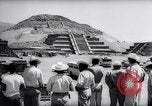 Standbild Queen Julian Mexiko, 1964, aus Sekunde 52 historischem Filmmaterial Videoclip 65675031137