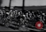 Standbild Fahrrad Rennen Europa, 1964, aus Sekunde 10 historischem Filmmaterial Videoclip 65675031139