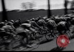 Standbild Fahrrad Rennen Europa, 1964, aus Sekunde 11 historischem Filmmaterial Videoclip 65675031139