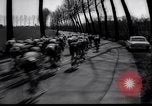 Standbild Fahrrad Rennen Europa, 1964, aus Sekunde 12 historischem Filmmaterial Videoclip 65675031139