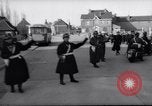 Standbild Fahrrad Rennen Europa, 1964, aus Sekunde 25 historischem Filmmaterial Videoclip 65675031139