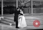 Immagine di La trentasettesima Academy Awards Hollywood Los Angeles California USA, 1965, secondo 30 filmato di repertorio 65675031142