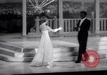 Immagine di La trentasettesima Academy Awards Hollywood Los Angeles California USA, 1965, secondo 53 filmato di repertorio 65675031142