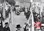 Image Festival en Bretagne Pont l'Abbé Bretagne France, 1931, de la seconde 7 séquences d'archives historiques vidéo 65675031150