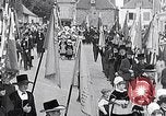 Image Festival en Bretagne Pont l'Abbé Bretagne France, 1931, de la seconde 9 séquences d'archives historiques vidéo 65675031150