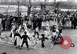 Image Festival en Bretagne Pont l'Abbé Bretagne France, 1931, de la seconde 22 séquences d'archives historiques vidéo 65675031150