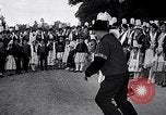Image Festival en Bretagne Pont l'Abbé Bretagne France, 1931, de la seconde 34 séquences d'archives historiques vidéo 65675031150