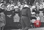 Image Festival en Bretagne Pont l'Abbé Bretagne France, 1931, de la seconde 42 séquences d'archives historiques vidéo 65675031150