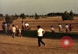 Standbild sky diving Rota Spanien, 1965, aus Sekunde 35 historischem Filmmaterial Videoclip 65675031179