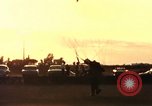 Standbild sky diving Rota Spanien, 1965, aus Sekunde 58 historischem Filmmaterial Videoclip 65675031179