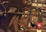 Standbild sky diving Rota Spanien, 1965, aus Sekunde 28 historischem Filmmaterial Videoclip 65675031180