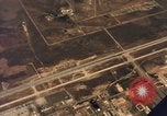 Standbild sky diving Rota Spanien, 1965, aus Sekunde 50 historischem Filmmaterial Videoclip 65675031180