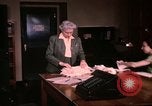 Immagine di Tessile e abbigliamento United States USA, 1948, secondo 13 filmato di repertorio 65675031183