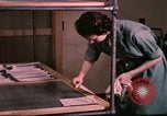 Immagine di Tessile e abbigliamento United States USA, 1948, secondo 17 filmato di repertorio 65675031183