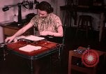 Immagine di Tessile e abbigliamento United States USA, 1948, secondo 31 filmato di repertorio 65675031183