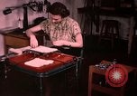 Immagine di Tessile e abbigliamento United States USA, 1948, secondo 32 filmato di repertorio 65675031183