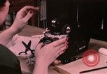 Immagine di Tessile e abbigliamento United States USA, 1948, secondo 57 filmato di repertorio 65675031183