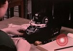 Immagine di Tessile e abbigliamento United States USA, 1948, secondo 58 filmato di repertorio 65675031183