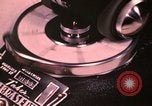 Immagine di Tessile e abbigliamento United States USA, 1948, secondo 61 filmato di repertorio 65675031183