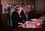 Image textile and clothing United States USA, 1948, de la seconde 8 séquences d'archives historiques vidéo 65675031184