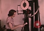 Image textile and clothing United States USA, 1948, de la seconde 43 séquences d'archives historiques vidéo 65675031184