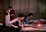 Image textile and clothing United States USA, 1948, de la seconde 59 séquences d'archives historiques vidéo 65675031184