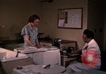 Standbild Hausrat United States USA, 1948, aus Sekunde 3 historischem Filmmaterial Videoclip 65675031185