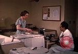 Standbild Hausrat United States USA, 1948, aus Sekunde 16 historischem Filmmaterial Videoclip 65675031185