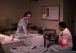 Standbild Hausrat United States USA, 1948, aus Sekunde 38 historischem Filmmaterial Videoclip 65675031185