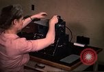 Standbild Hausrat United States USA, 1948, aus Sekunde 60 historischem Filmmaterial Videoclip 65675031185