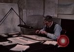 Immagine di Ricerca di alloggiamento United States USA, 1948, secondo 25 filmato di repertorio 65675031186