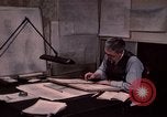 Immagine di Ricerca di alloggiamento United States USA, 1948, secondo 26 filmato di repertorio 65675031186