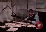 Immagine di Ricerca di alloggiamento United States USA, 1948, secondo 30 filmato di repertorio 65675031186