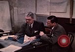 Immagine di Ricerca di alloggiamento United States USA, 1948, secondo 52 filmato di repertorio 65675031186