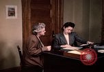 Standbild Familie Wirtschaft United States USA, 1948, aus Sekunde 39 historischem Filmmaterial Videoclip 65675031187