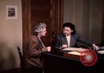 Standbild Familie Wirtschaft United States USA, 1948, aus Sekunde 44 historischem Filmmaterial Videoclip 65675031187