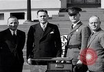 Standbild Fingerprinting United States USA, 1936, aus Sekunde 8 historischem Filmmaterial Videoclip 65675031189